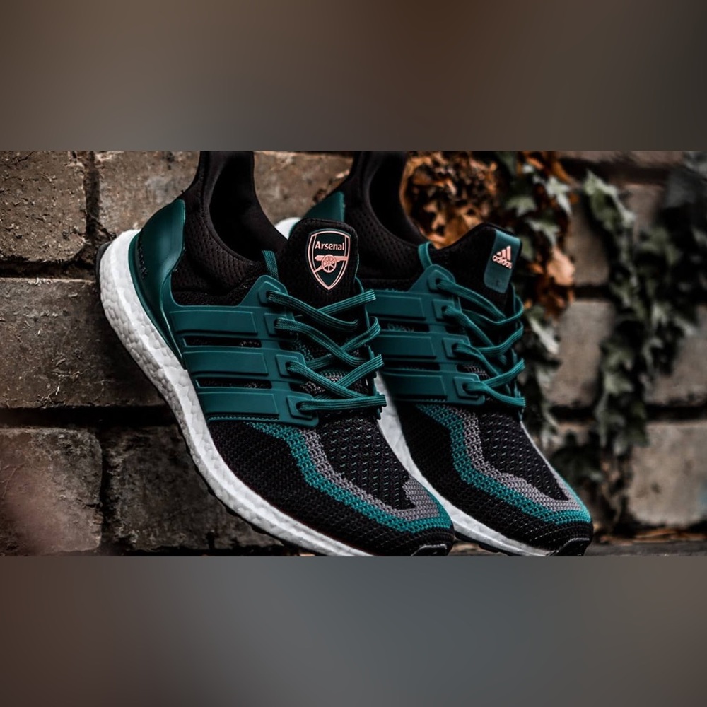 adidas x Arsenal Ultra Boost DNA ⚽️🇬🇧